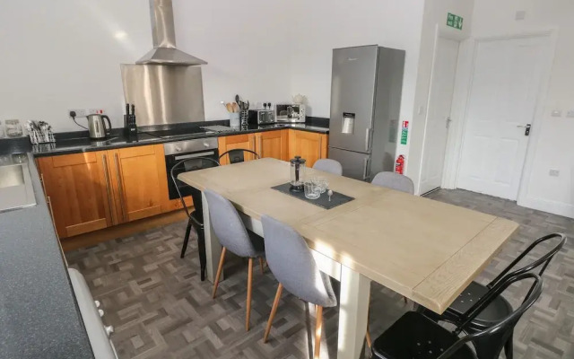 The Shell at the Hideaway