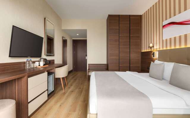 Ramada By Wyndham Cesme