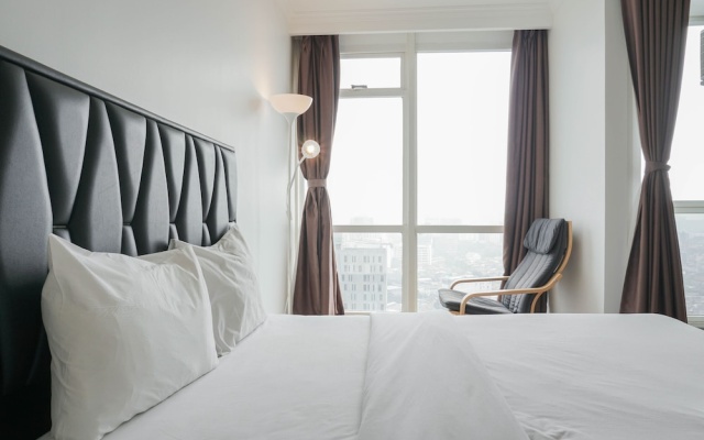 Minimalist And Strategic Studio Room At Menteng Park Apartment – Guest Rooms – Jakarta
