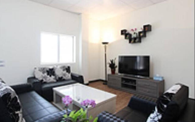 White Cottage Guest House
