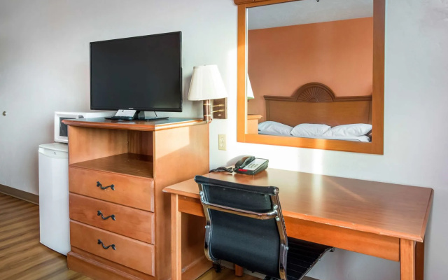 Motel 6 Wilsonville, OR - Portland