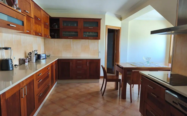 2 Floors Villa Close Ap lia Beach