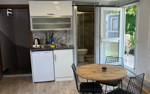 Taksim Neo Pera Suites