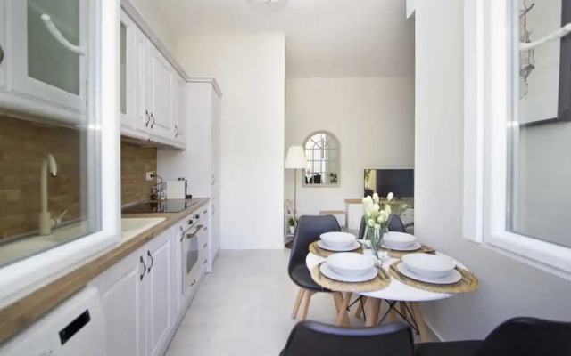 Domus Lux Houses by Konnect