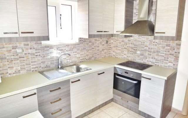 Midia Suites