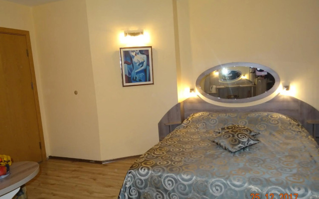 Hotel Color