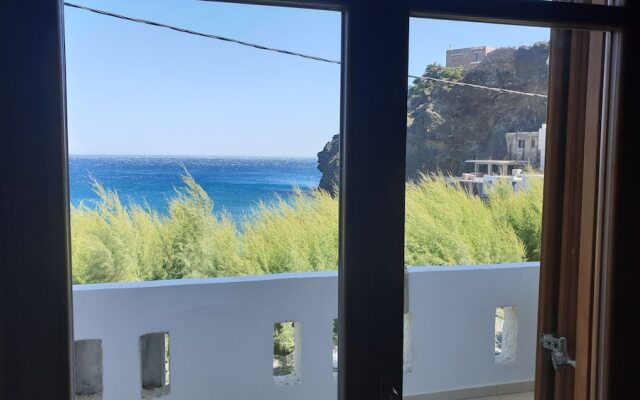 Comfortable Luxury House On The Sea South Crete