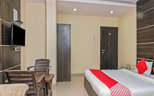 OYO 24048 Shree Krishna Palace