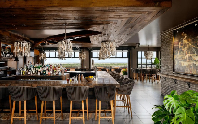 The Bohemian Hotel Savannah Riverfront, Autograph Collection