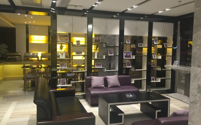 Lavande Hotel (Yichang Baotahe Wanda)