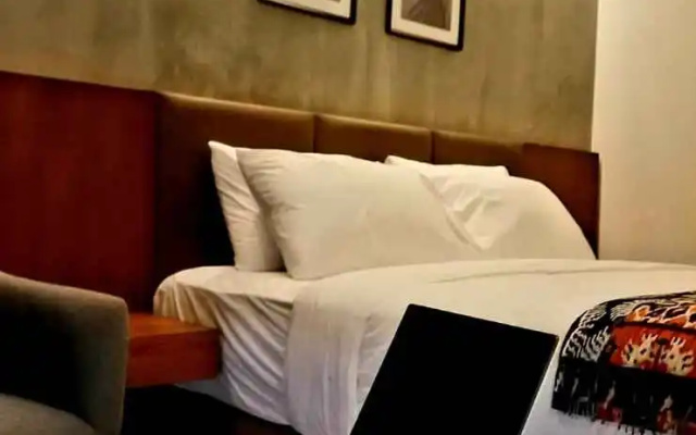 Kambaniru Beach Hotel and Resort