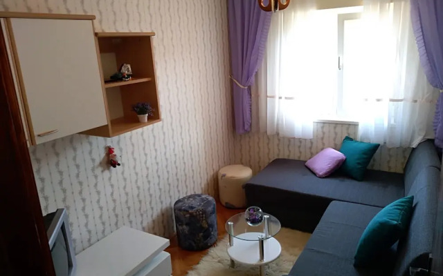 New And Completely Renovated Apartment 5-1