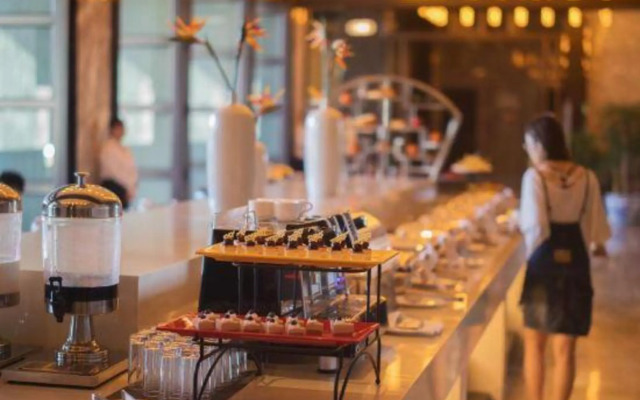 Baoyue Junting Hotel