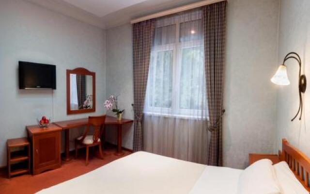 Hotel Aleksandar