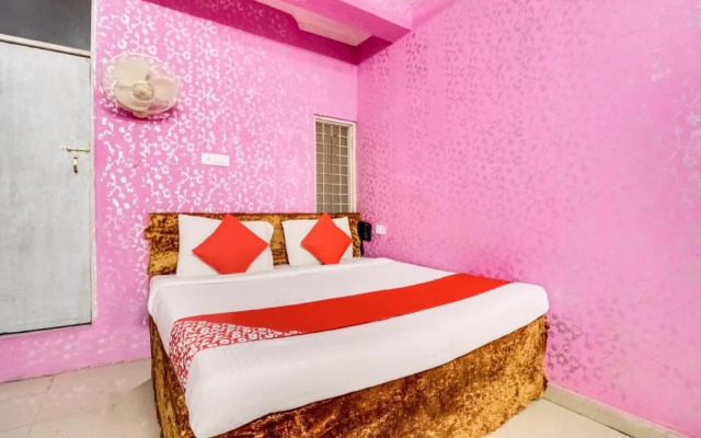 OYO Flagship 70232 Hotel Sai Inn