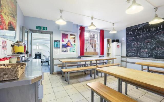 Astor Victoria Hostel - Adults Only
