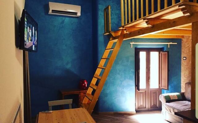 La Casa Del Poeta