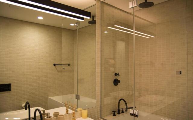 Leona Residences Apartment