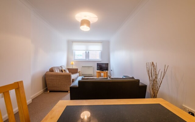Station Apartment