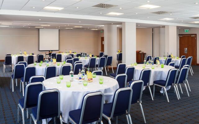 Holiday Inn Cardiff City Centre by IHG
