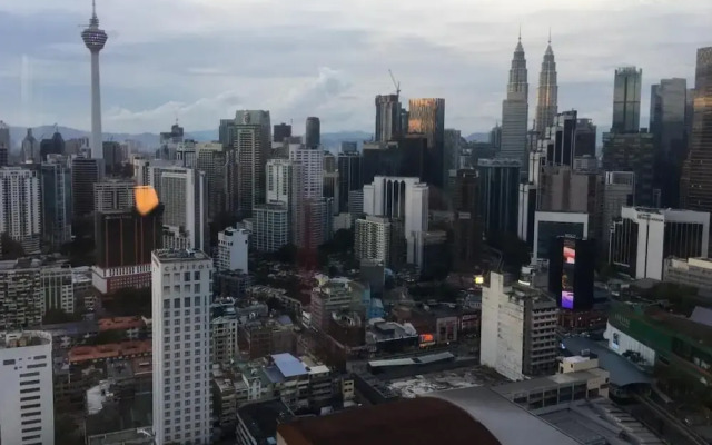 KL Grand Service Suite at Times Square