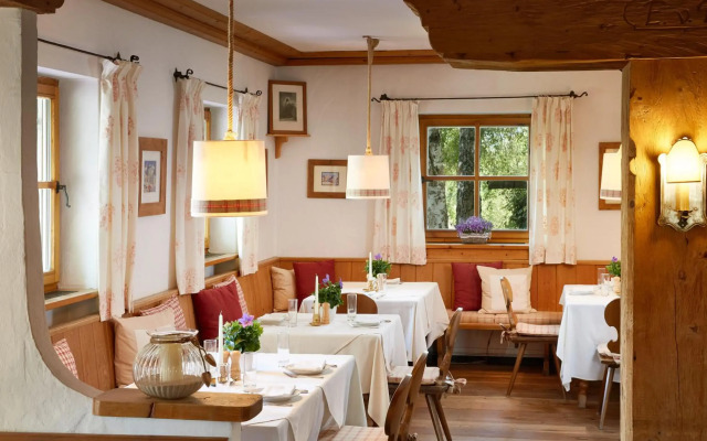 Landsitz Römerhof - Hotel Apartments