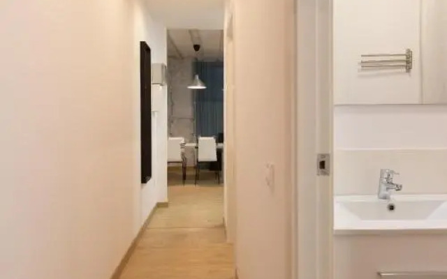 Beautiful 2-bedroom Flat In The City Center