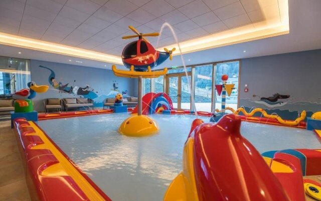 Leading Family Hotel & Resort Dachsteinkonig