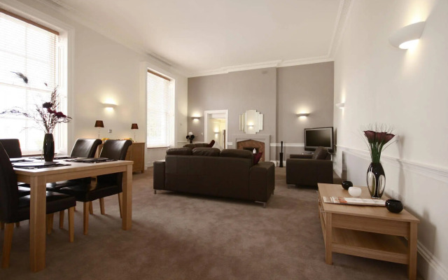 Berkshire Rooms - Wokingham