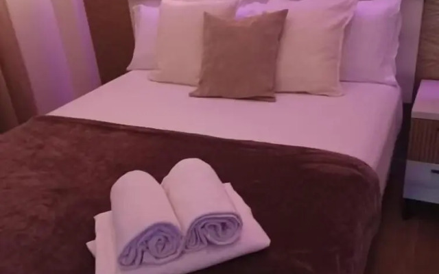 Paradise Suites Madrid