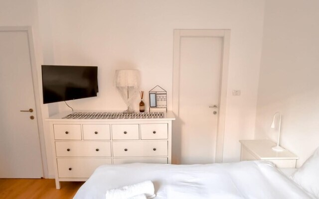 Apt Lavande 2BR Tel Aviv Yonahanavi st Tl76