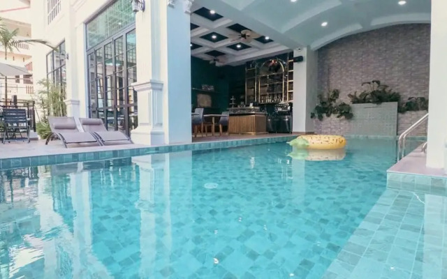 Mettavary Hotel
