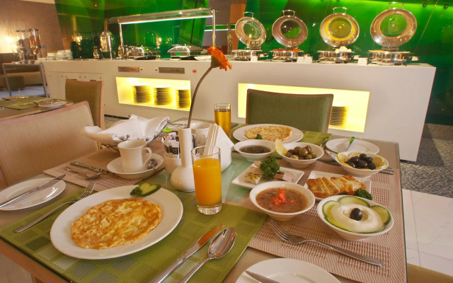 Al Khoory Executive Hotel
