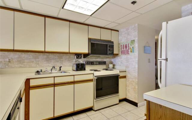 Henlopen Unit 815 by Long & Foster