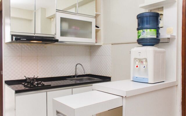 Comfortable and Cozy Living 2BR at Lagoon Apartment