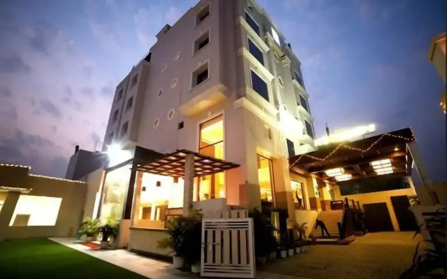 Hotel M1