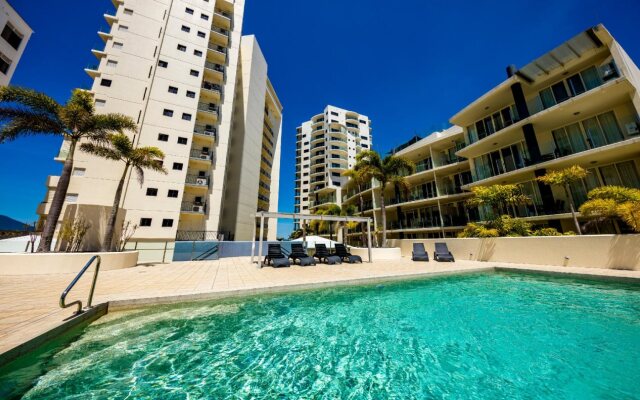 Jack & Newell Holiday Apartments