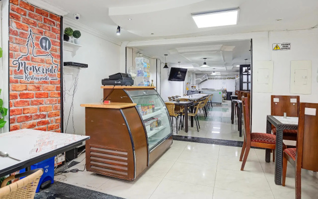 Hotel Ferrovial Inn