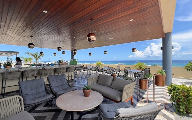 Centric condo by Casago