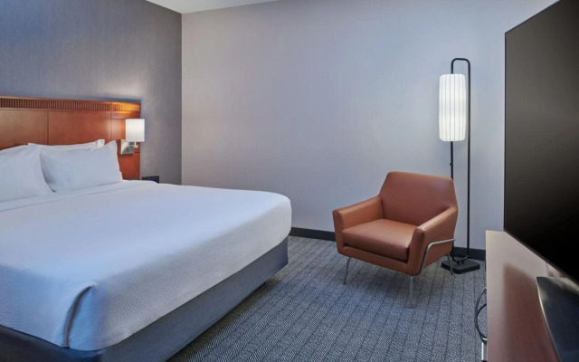 Courtyard by Marriott Detroit Livonia