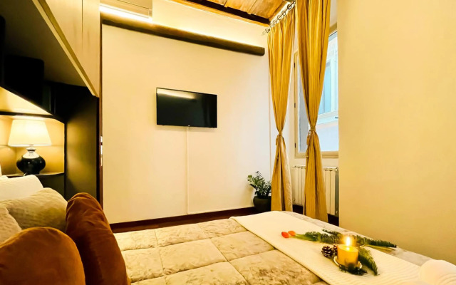 Trevi Fountain Luxury Guest House