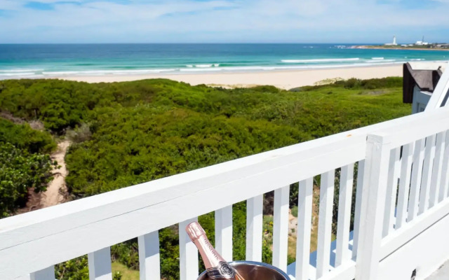 Club Break and Beach Break Villas