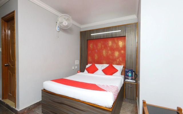 Holidays Dollars Grand by OYO Rooms