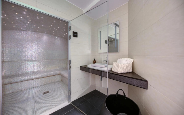 Chalgrin Boutique Hotel