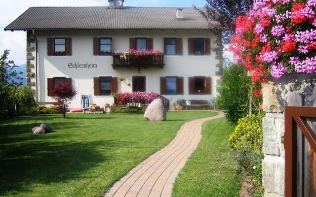 Schlernheim Apartment