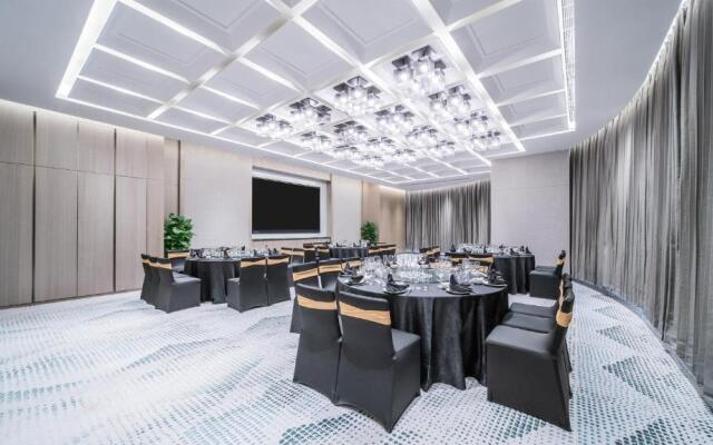 HUALUXE Xi an Chanba by IHG