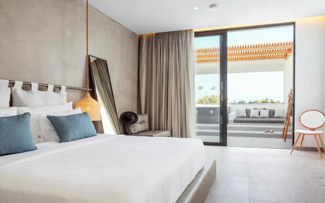 Pearl Beach Hotel