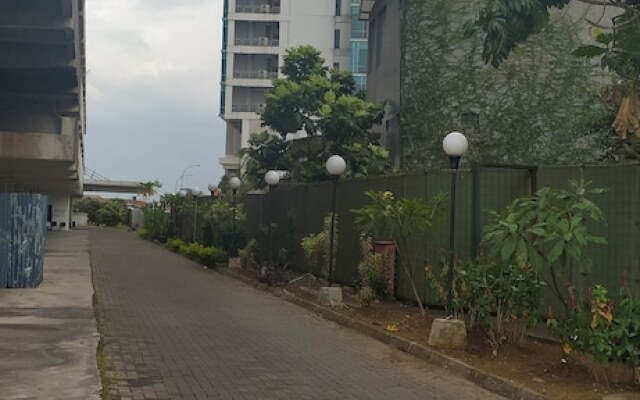 Newton Apartmen Residence By Ayulian