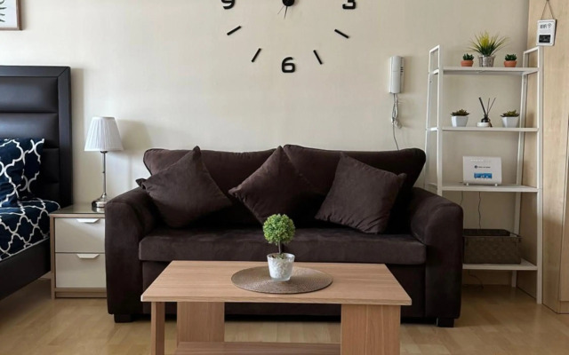 Cozy Studio Unit in Soho central Private Residences