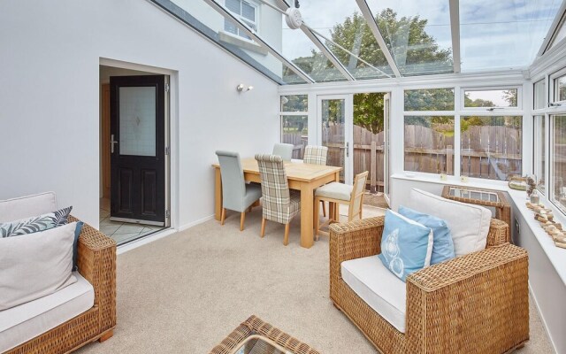 Host Stay Doray House